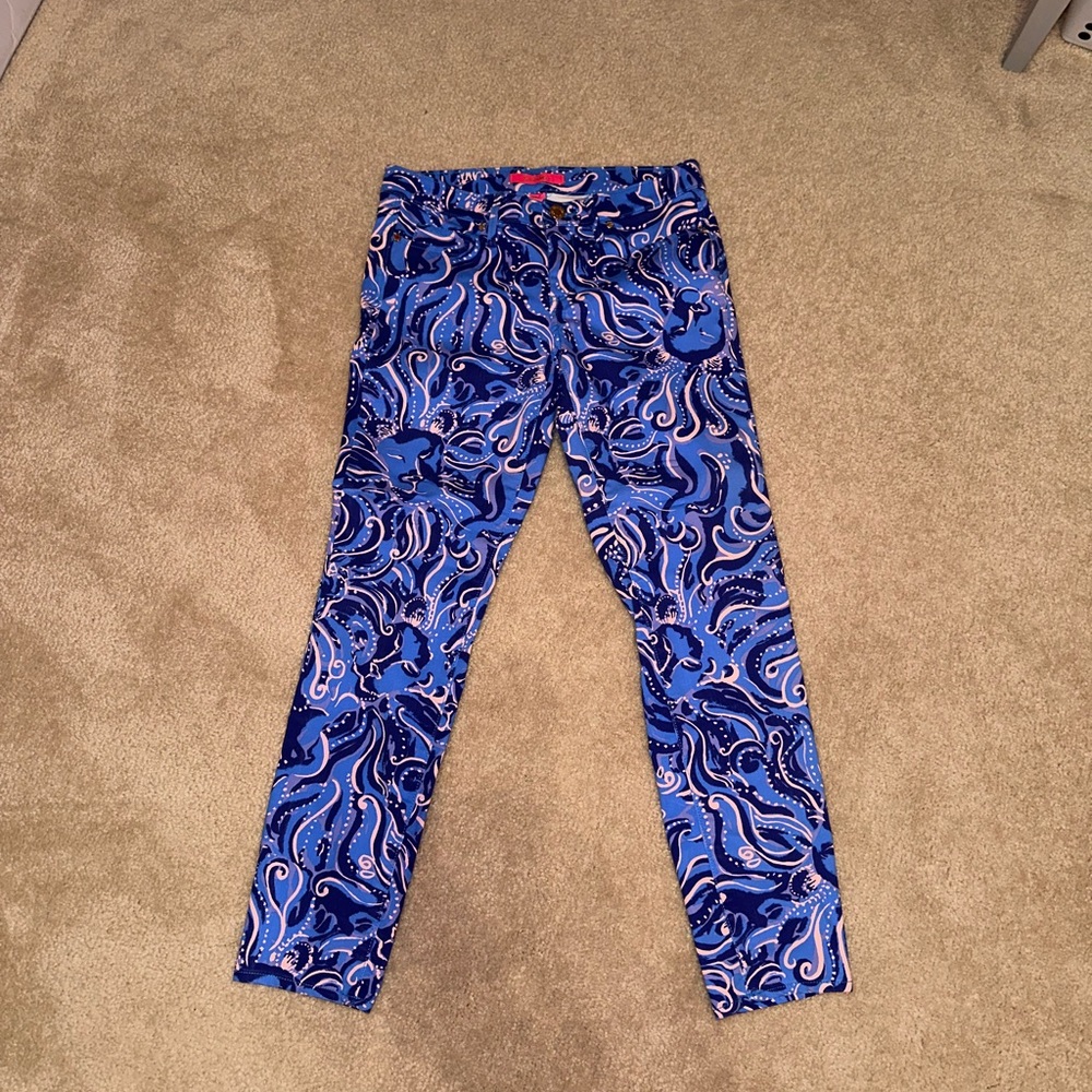 Adorable Lilly Pulitzer denim pants